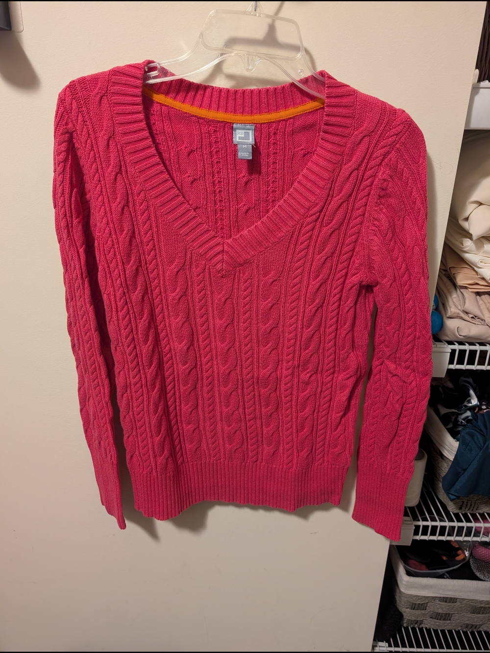 Cable Knit V-Neck Sweater - Pink